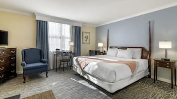 Standard 1 King Bed | Egyptian cotton sheets, premium bedding, pillowtop beds