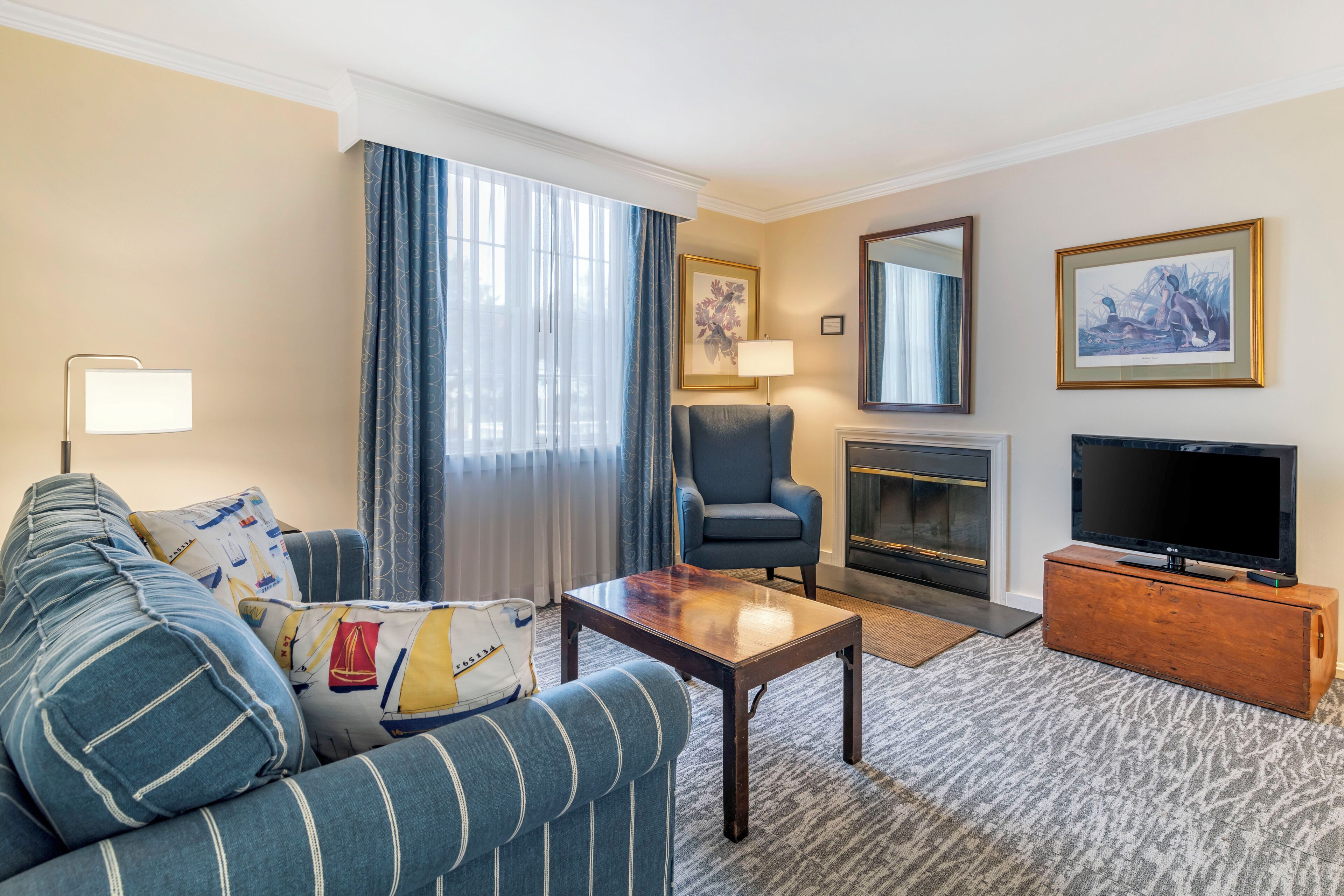 Premier Suite | Egyptian cotton sheets, premium bedding, pillowtop beds