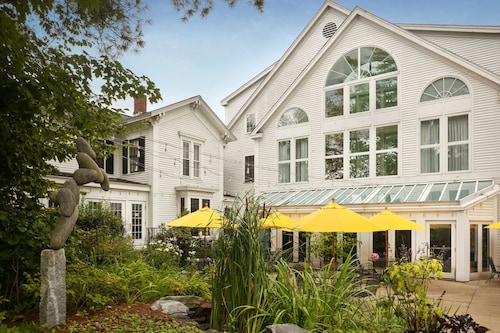 The Harraseeket Inn & Event House Freeport Downtown