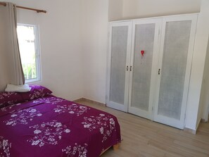 Basic Double Room | In-room safe, free WiFi, bed sheets