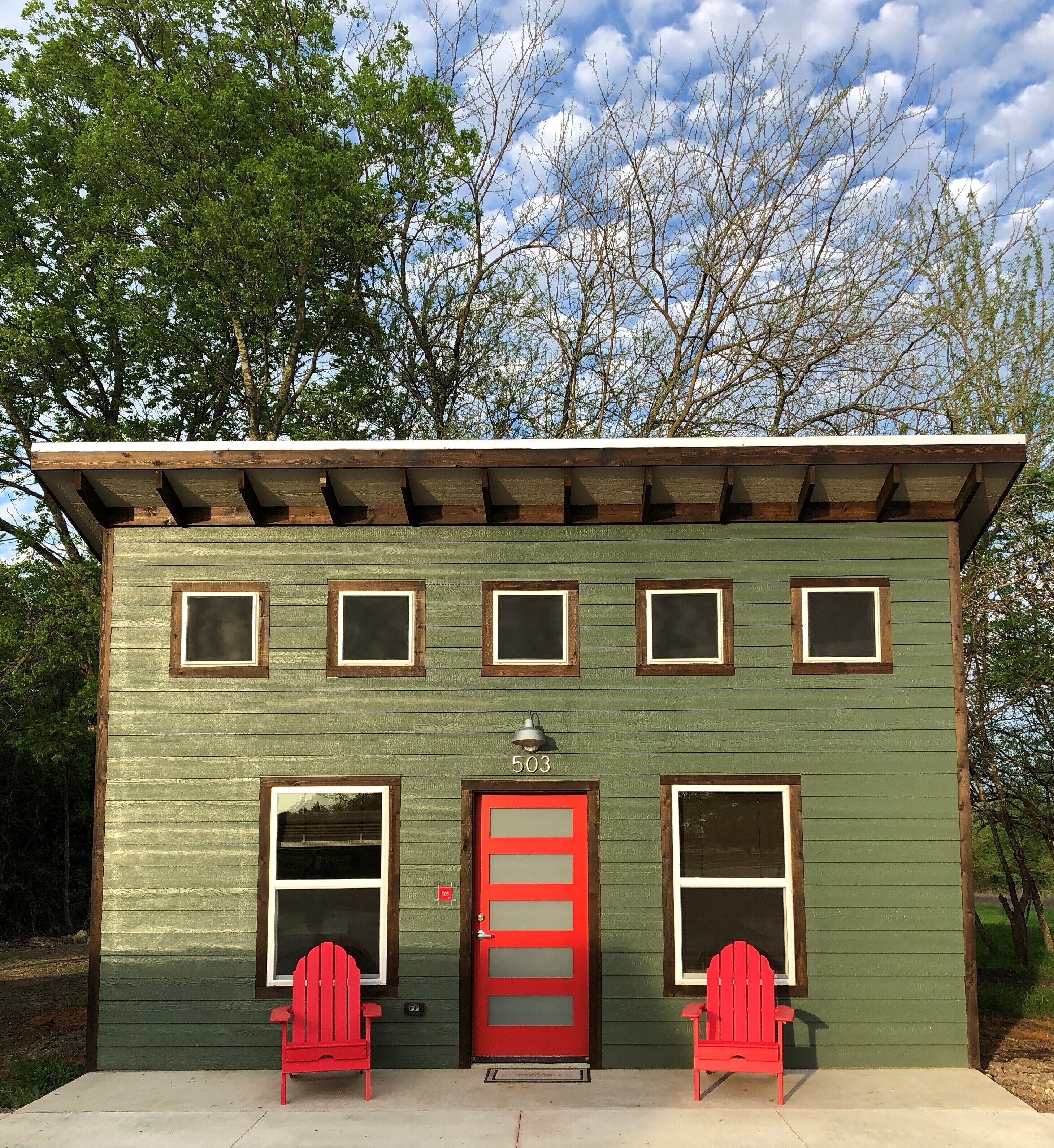 Countryside Tiny Cabin 3