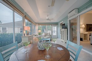 Dining - HIGH DEMAND LISTING! <br>WINTER RENTAL<br>OUTSTANDING  3BR/2BA-6ppl<br>NEAR LAKE SUMTER! (The Villages)