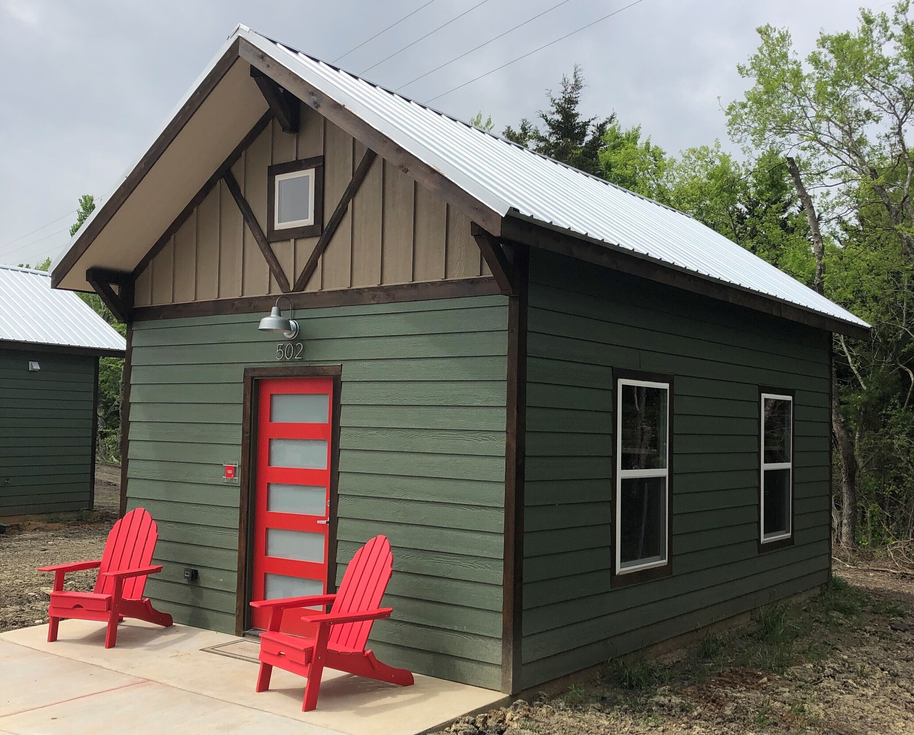 Countryside Tiny Cabin 5