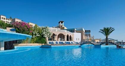 Fodele Beach Water Park Resort