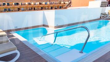 Piscina a l'aire lliure