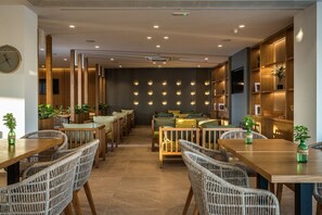 Dining - Arminda Hotel & SPA (Hersonissos)