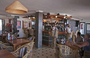 Bar (en la propiedad)