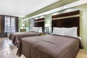 Room - Clarion Inn International Drive (Orlando)