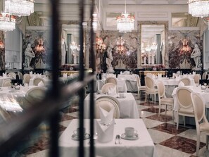 Banquet hall - Hotel Sacher Wien (Vienna)