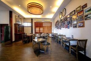 Dining - Gajapuri Resort SPA (Ko Chang)