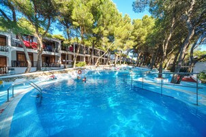 Piscina | Una piscina al aire libre