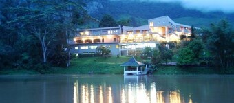 Hunas Falls Hotel Kandy