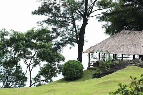 Hunas Falls Hotel Kandy