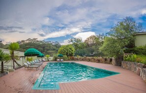 Piscina interna, piscina externa