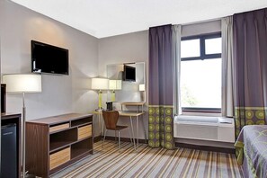 Room - Super 8 by Wyndham Jamaica North Conduit (Jamaica)