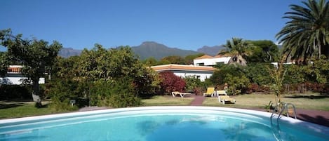 Piscine extérieure