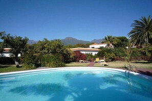 Alberca al aire libre 