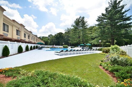 Baymont by Wyndham Pompton Plains/wayne