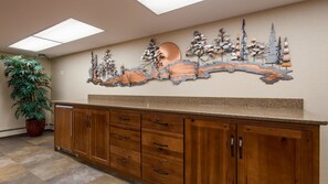 Interior - Quality Inn & Suites Detroit Lakes, MN (Detroit Lakes)