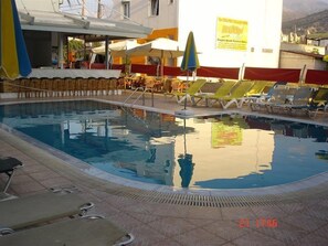 Outdoor pool - Comfort Vaggelis Studios (Hersonissos)