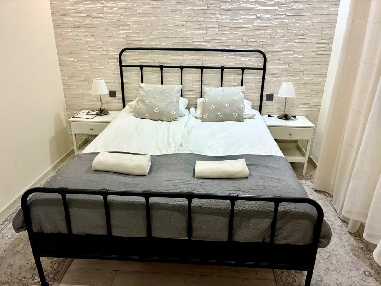 1 makuuhuone, silitysrauta/-lauta, Wi-Fi, vuodevaatteet