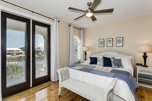 4 bedrooms, free WiFi, bed sheets