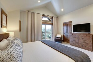 3 bedrooms, internet, bed sheets