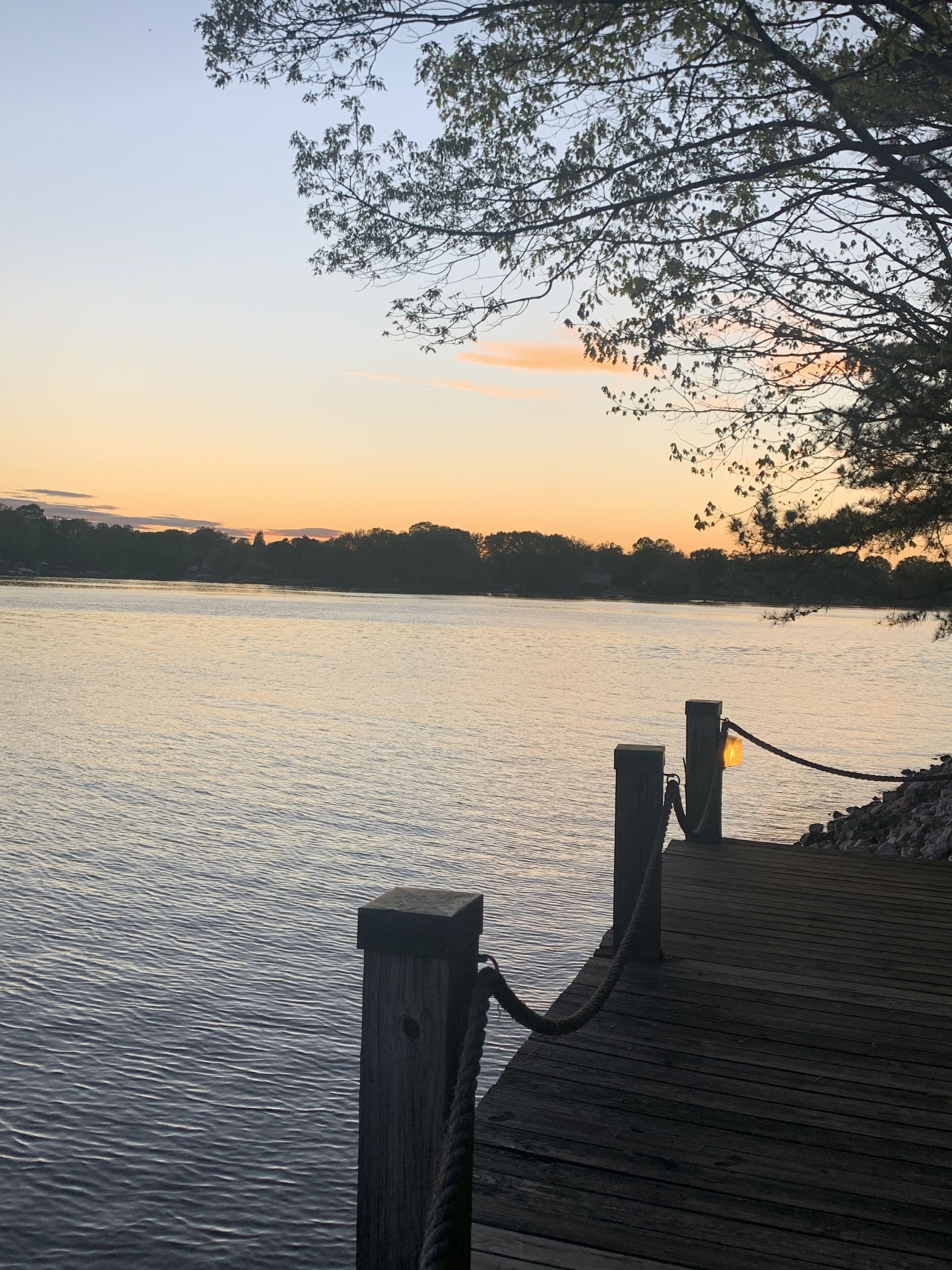 Lake Norman Waterfront Condo in Davidson North Carolina Sleeps up to 6 people!