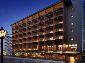 Exterior - Hakodate Yunokawa Onsen Hotel Banso (Hakodate)