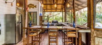 Tropical beachfront house w/ private pool, lanai, balcony & beach access