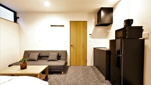 พรีเมียมสตูดิโอ (For 8 Guests) | เตารีด/โต๊ะรีดผ้า, Wi-Fi ฟรี, ผ้าปูที่นอน