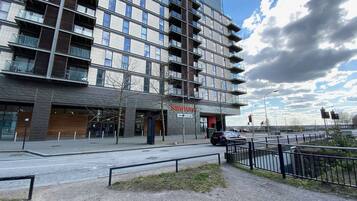 Apartment, Accessible, Private Bathroom (Central Location) | Exterior