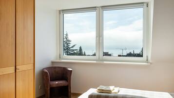 2 soverom, strykejern/-brett, wi-fi (inkludert) og sengetøy