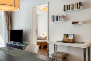 Interior - Modern Holiday Apartment "Alex" with Wi-Fi and Balcony (Überlingen)