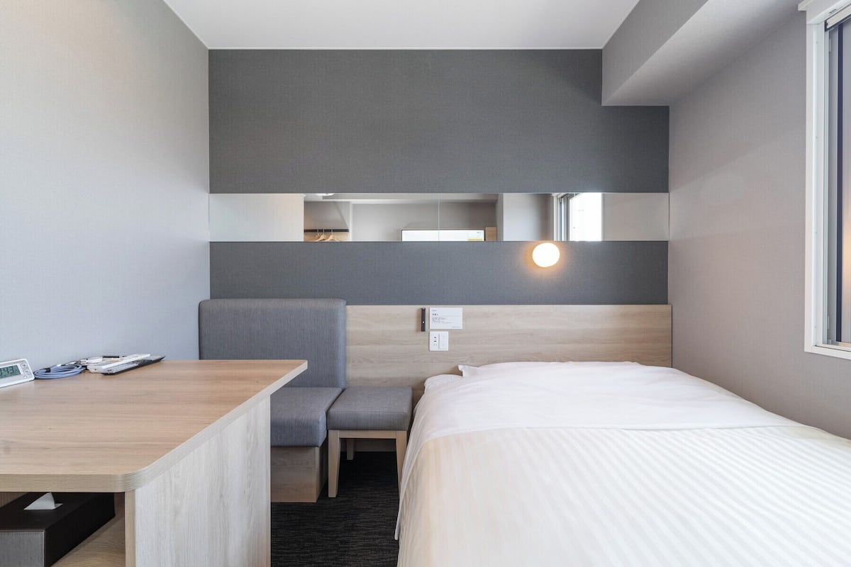 extra room, non smoking | 1 bedroom, laptop workspace, soundproofing, free wifi