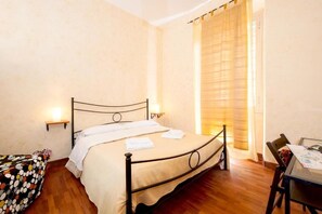 Standard Double Room, Shared Bathroom