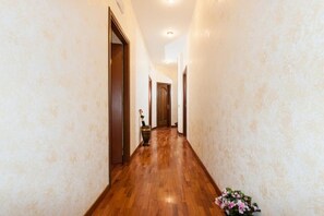 Interior - Residenza Laterano (Rome)