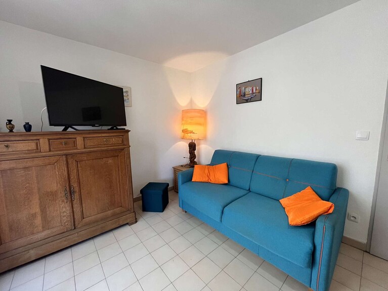 Appartement 2 Pièces Avec Terrasse, Piscine, Parking Privé Et Proche Plage à Saint-aygulf - Fréjus