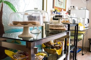 Petit déjeuner buffet compris tous les jours