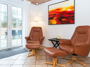 House | Living area - Luxury Retreat Near Beach - By Traum Ferienwohnungen (Ulfborg)