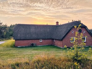 House | Bahagian luar