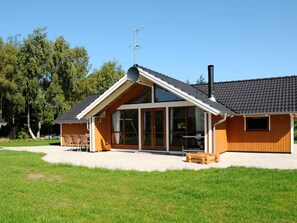 House | Exterior - 8 Person Holiday Home in Ulfborg (Ulfborg)