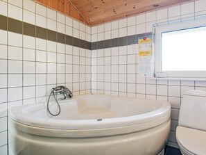 House | Spa treatment - Scenic Retreat in Rabjerg - By Traum Ferienwohnungen (Aalbaek)