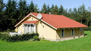 Unclassified image, 2 of 9, button - Alluring Holiday Home in Herning With Private Whirlpool (Herning)