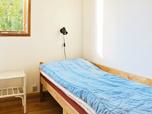 2 bedrooms, individually furnished, cots/infant beds - Luxurious Holiday Home in Jutland With Sea-view (Sæby)