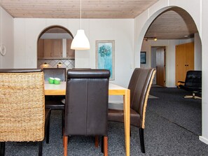 House | Interior - 6 Person Holiday Home in Hvide Sande (Hvide Sande)