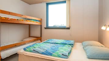 2 bedrooms