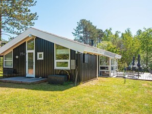 Exterior - 7 Person Holiday Home in Ebeltoft (Ebeltoft)