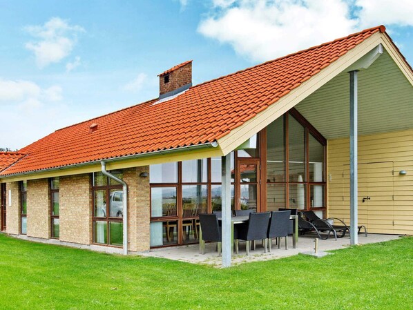 House | Exterior