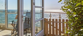 Sunlit Holiday Home in Bornholm near Sea